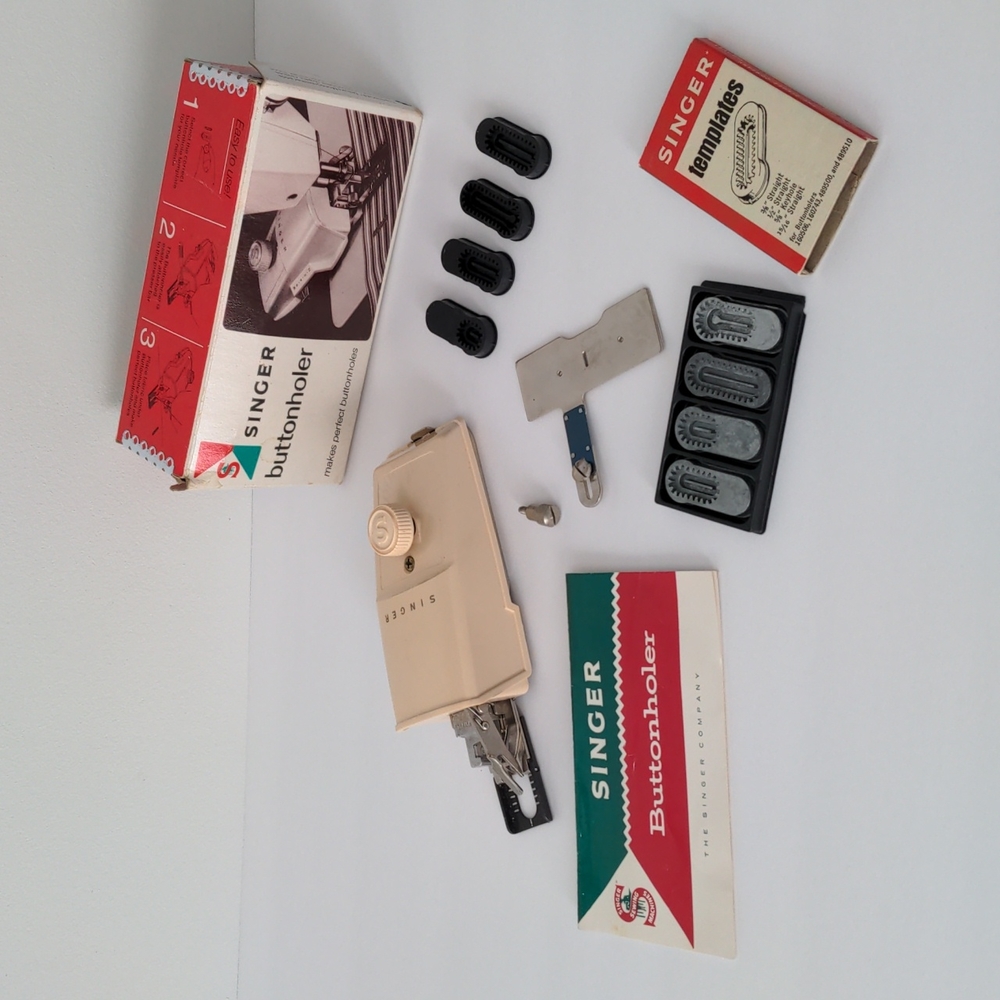 Singer Buttonholer Original Box Screw Extra Templates Feed Cover Plate Vintage